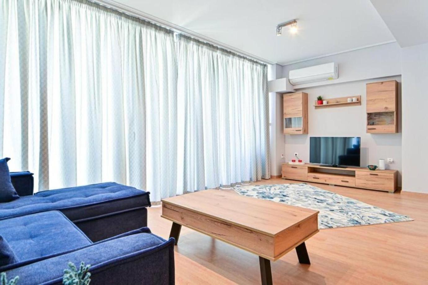 Cozy Apartment Located On Piraeus Port Area- Exterior foto